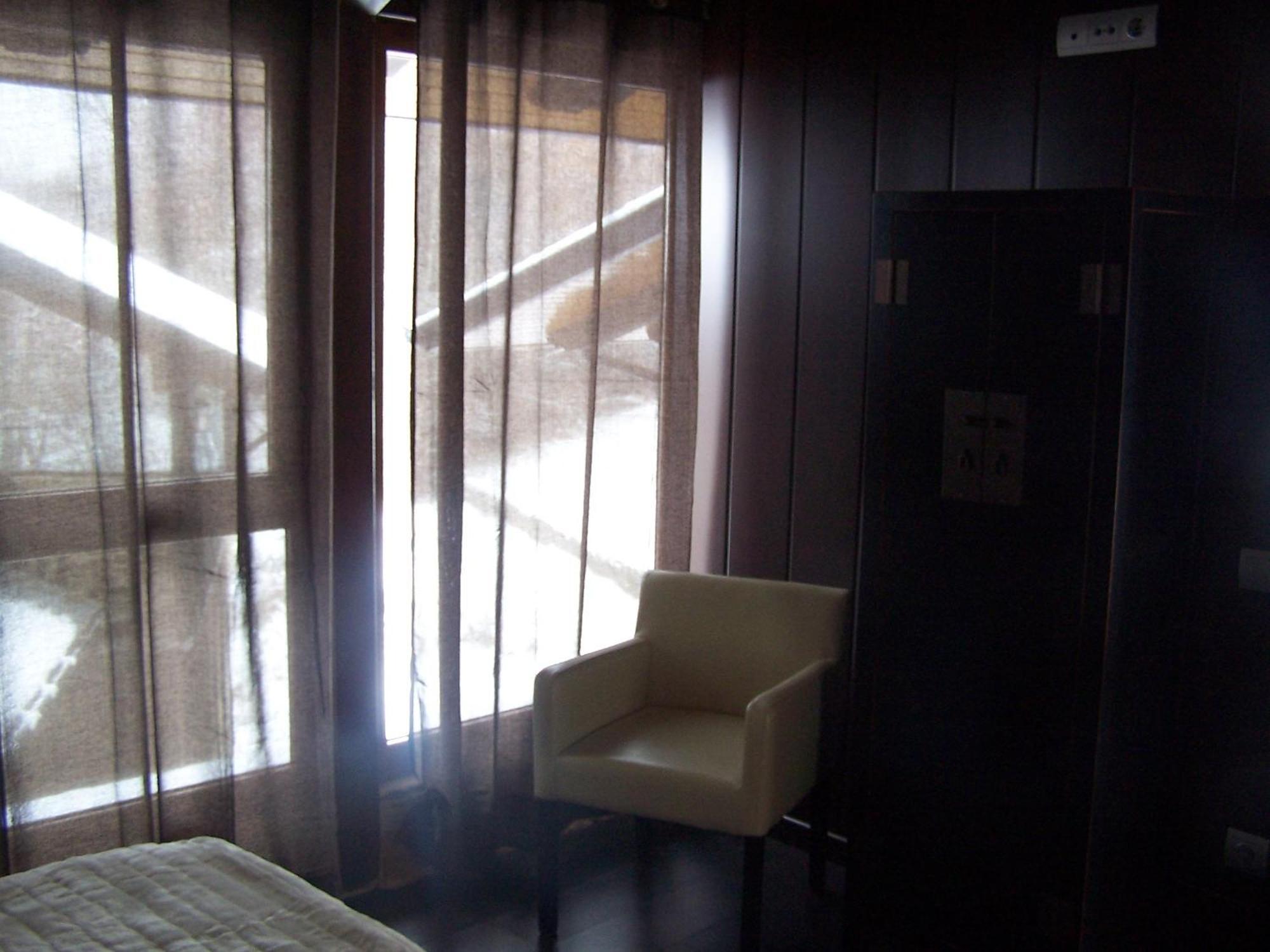 Alojamiento Luz De Hadas Sampil Kamer foto